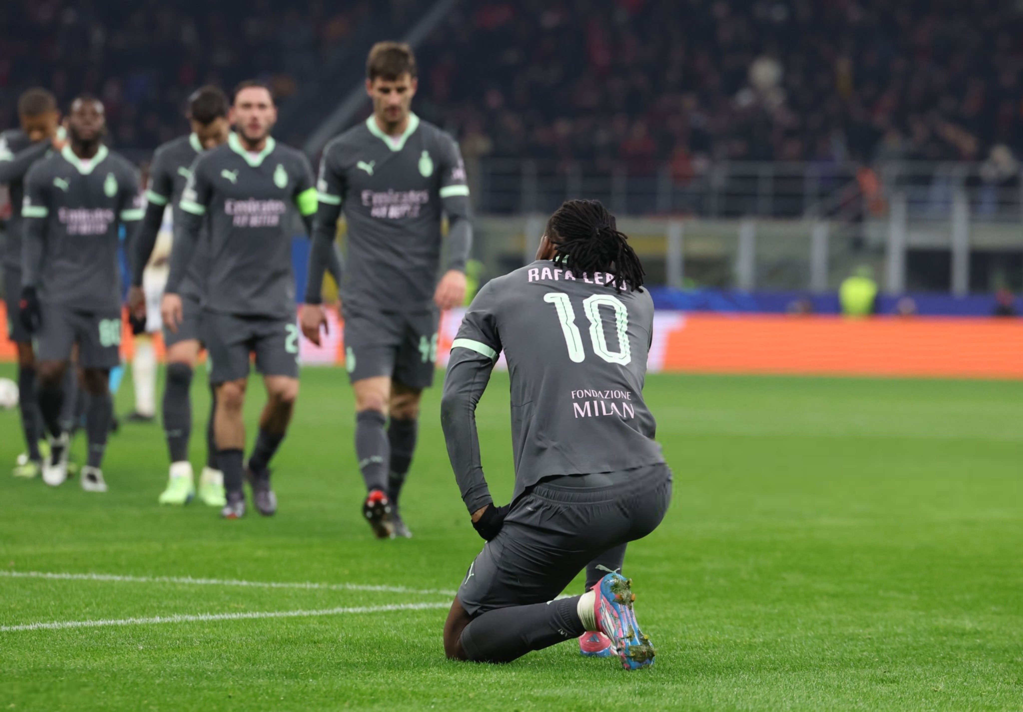 国际米兰遭遇两连败，状态出现波动