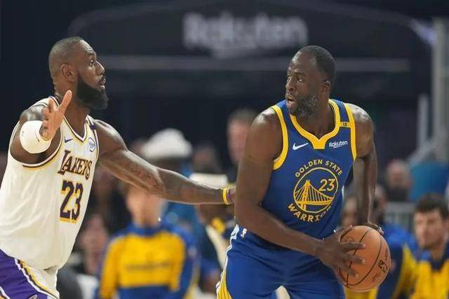 半决赛巅峰对决！詹姆斯能否带领球队遭遇淘汰？