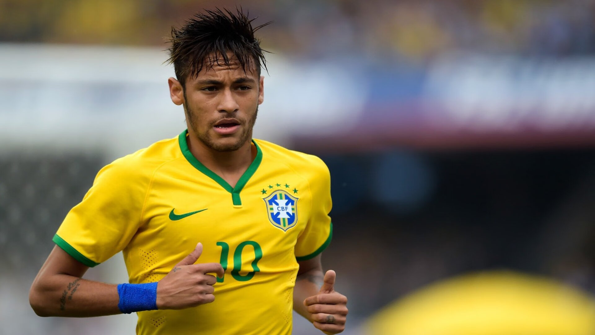 哈登重返赛场,比赛规则变更首场状态出色,雄鹿观众沸腾!引发球迷热议